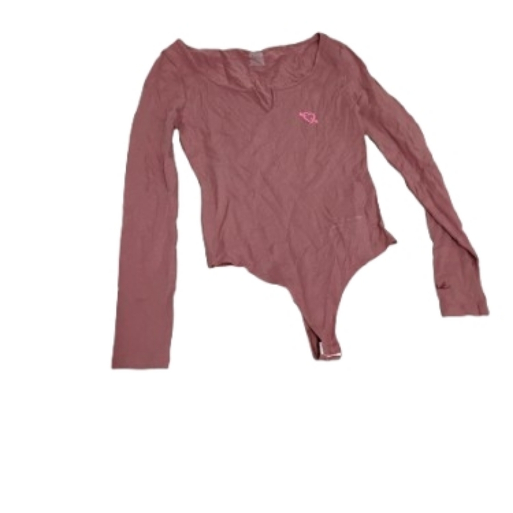 Pink Victoria's Secret Notched Neckline Long Sleeve Heart Arrow Bodysuit Sz XS